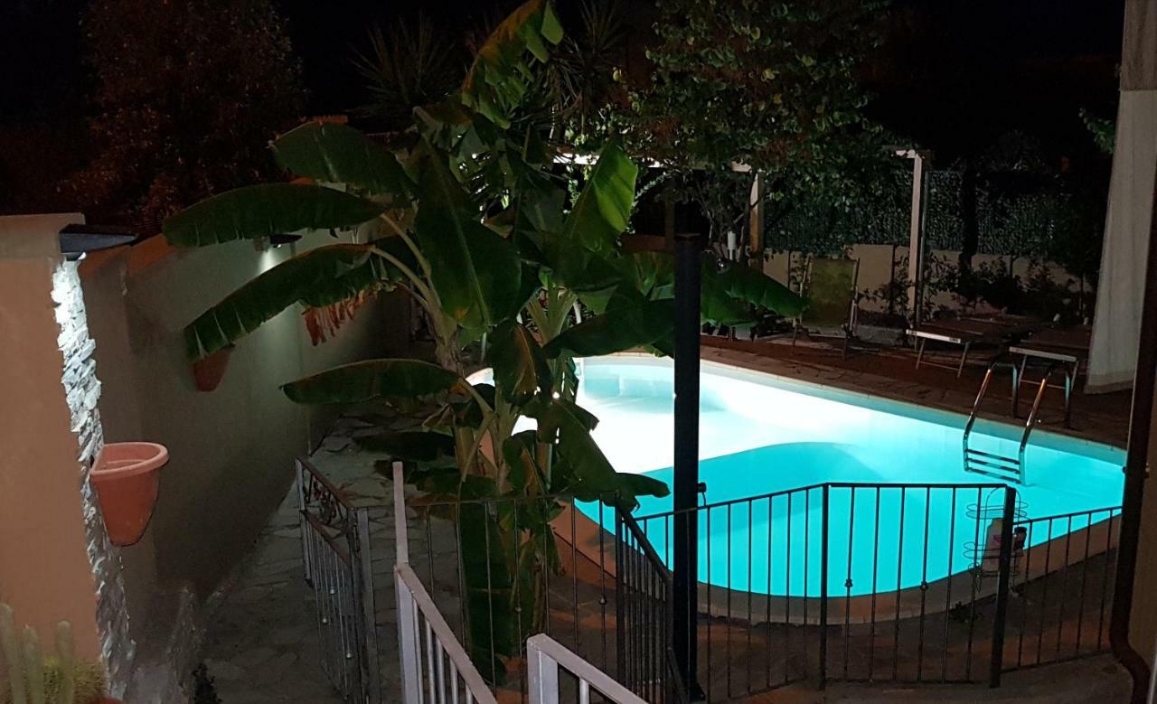 Piero'S Apartment Carbonia Εξωτερικό φωτογραφία