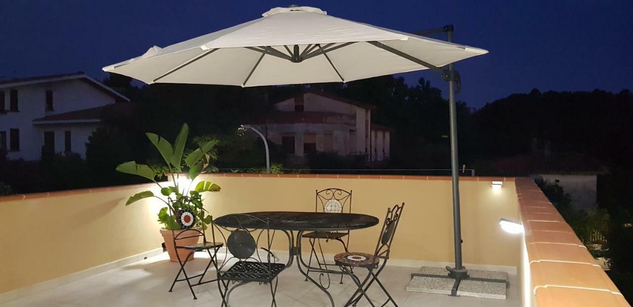 Piero'S Apartment Carbonia Εξωτερικό φωτογραφία