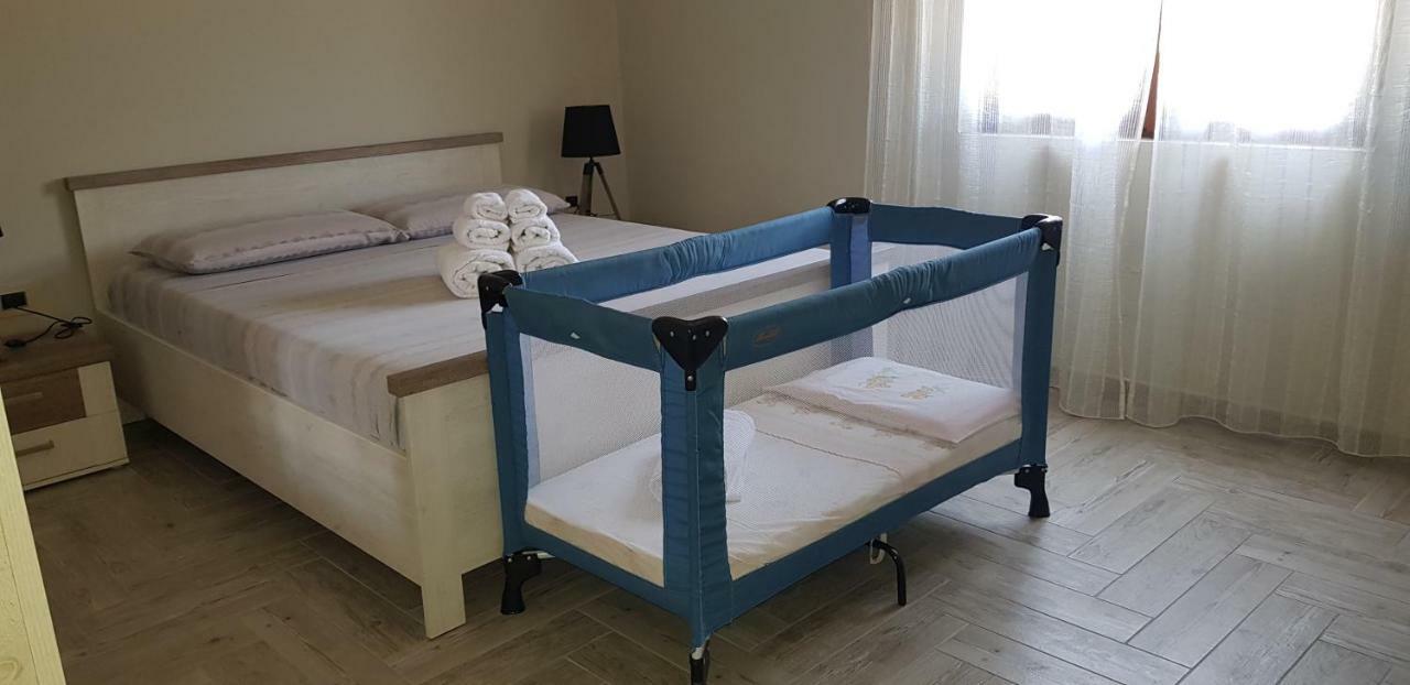 Piero'S Apartment Carbonia Εξωτερικό φωτογραφία