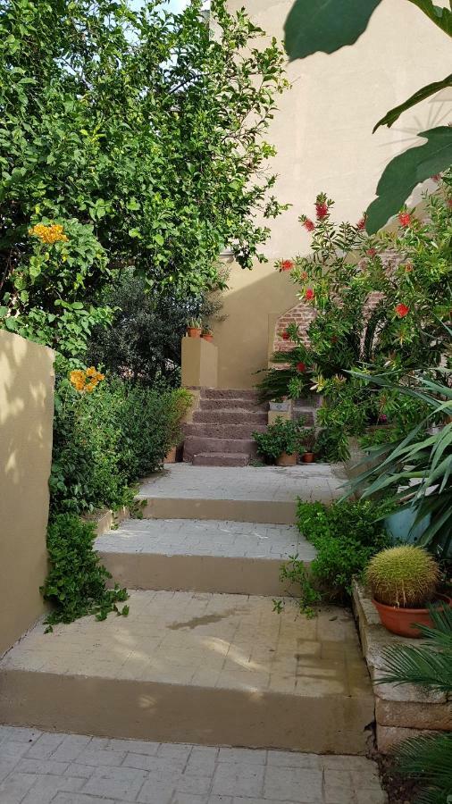 Piero'S Apartment Carbonia Εξωτερικό φωτογραφία